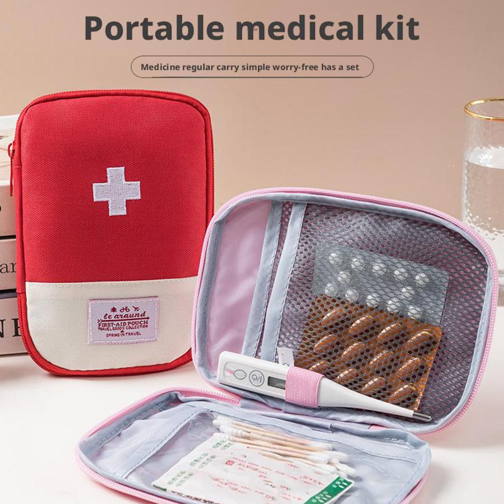 First Aid Travel Kit - 휴대용 응급 처치 의료 키트 여행